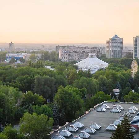 Бизнес И Отдых Almaty Luaran gambar