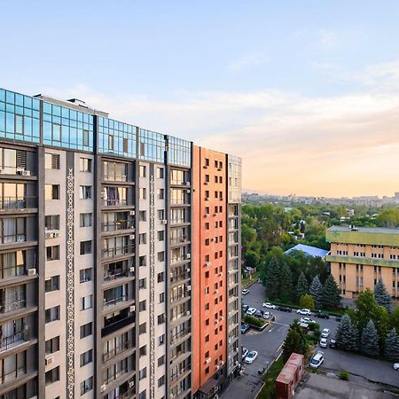 Бизнес И Отдых Almaty Luaran gambar